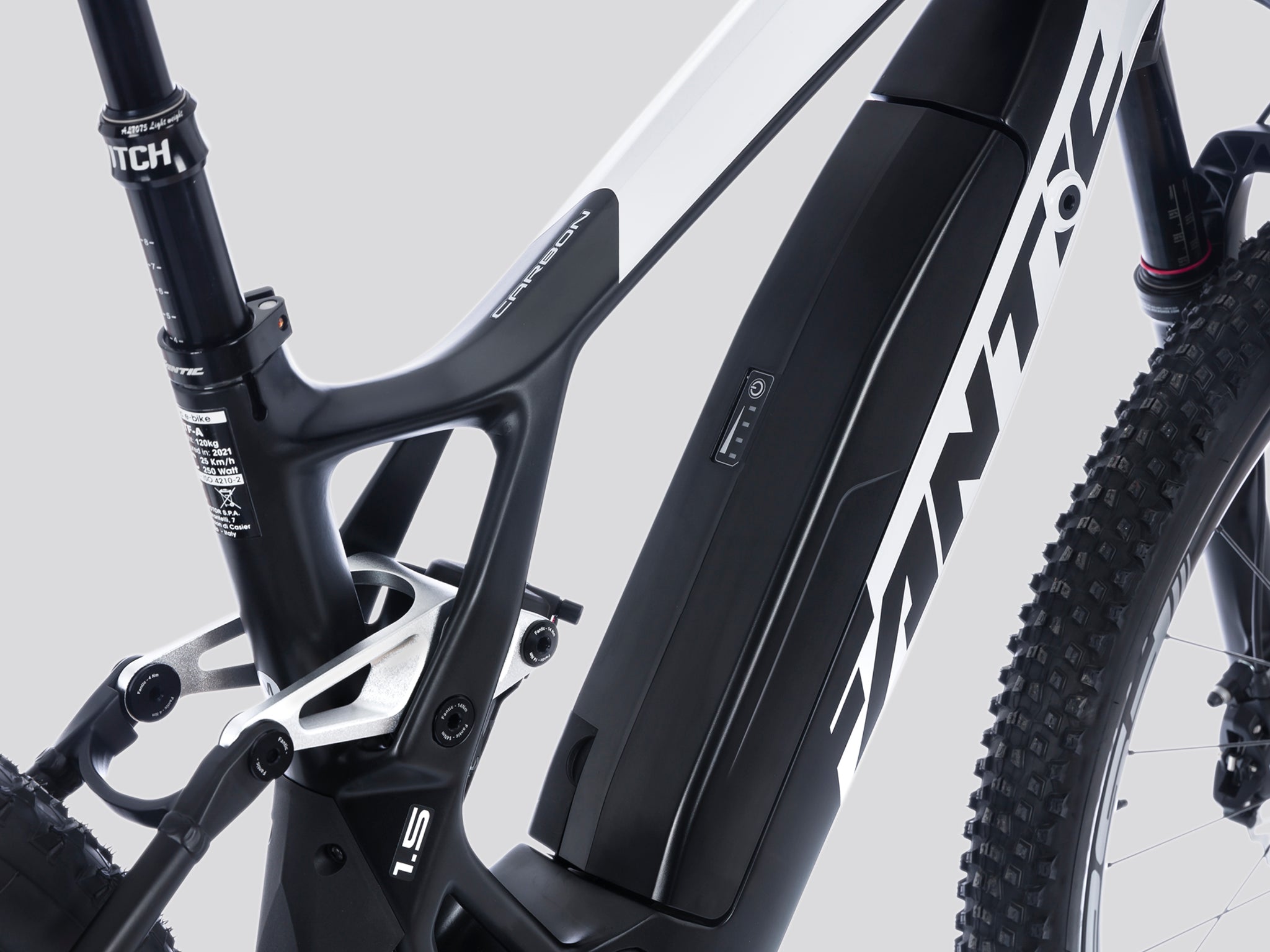 XTF 1.5 | Carbon || White – Fantic Bikes